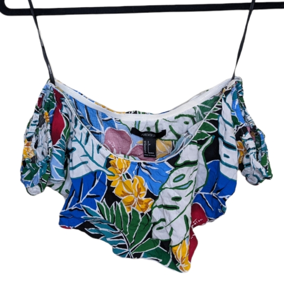 NWT Forever 21 Floral Cold Shoulder Crop Top 🌺 - Picture 7 of 14